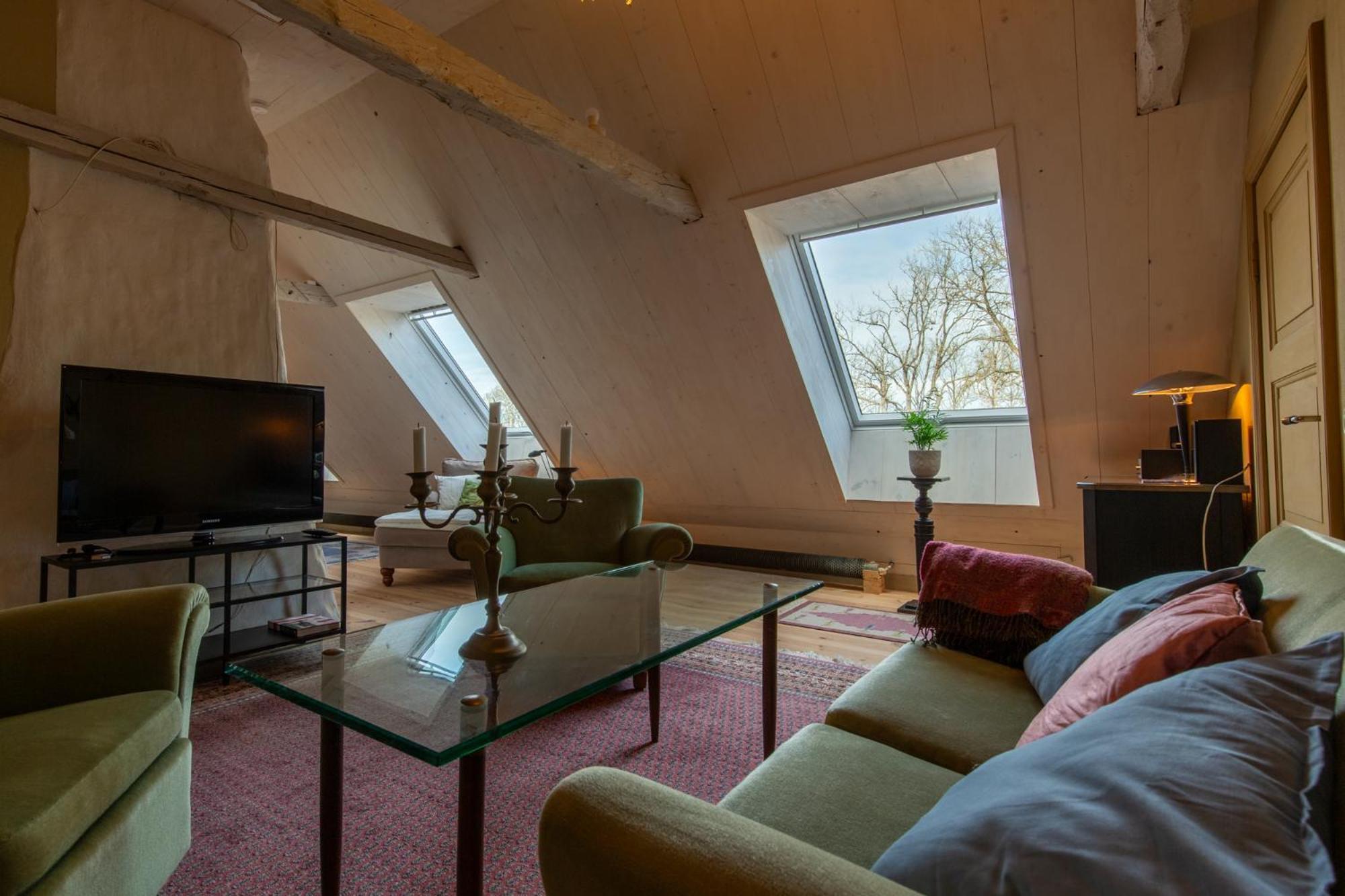 Aengaroeds Gard Aparthotel Ljungbyhed ภายนอก รูปภาพ